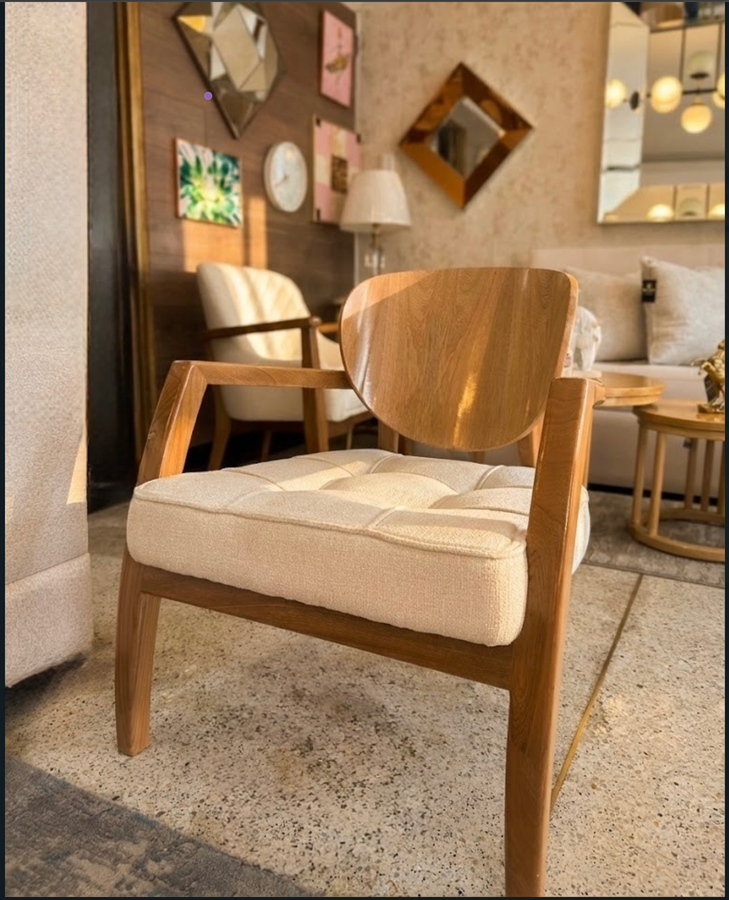 Silla de Sala Premium en Madera Flor Morado con Tapizado Antifluidos