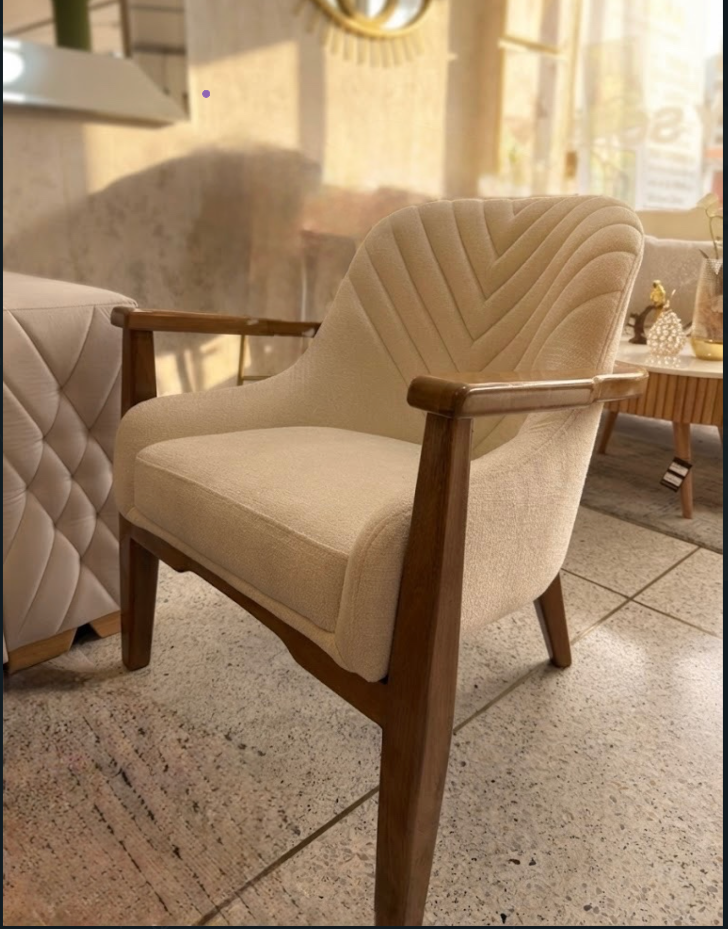 Silla de Sala Premium en Madera Flor Morado con Tapizado Antifluidos
